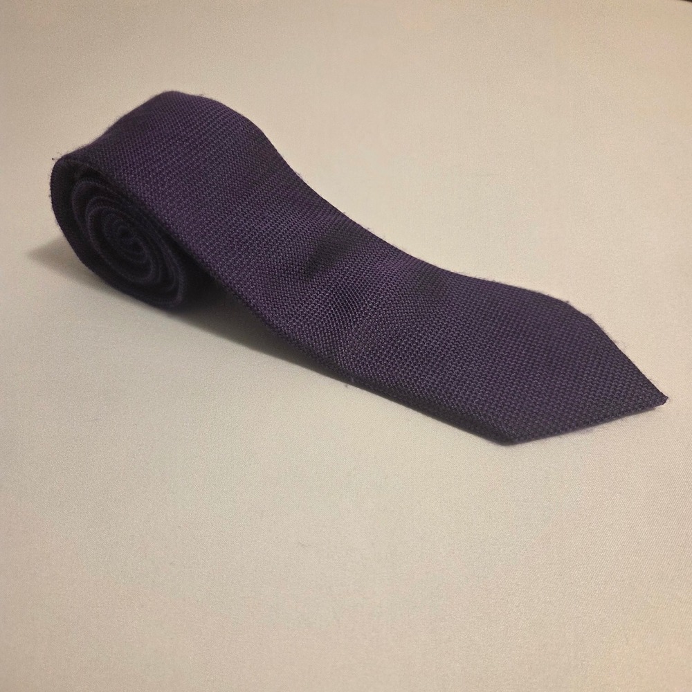 Awearness Kenneth Cole Mens Textured Solid Purple Silk Blend Necktie Tie